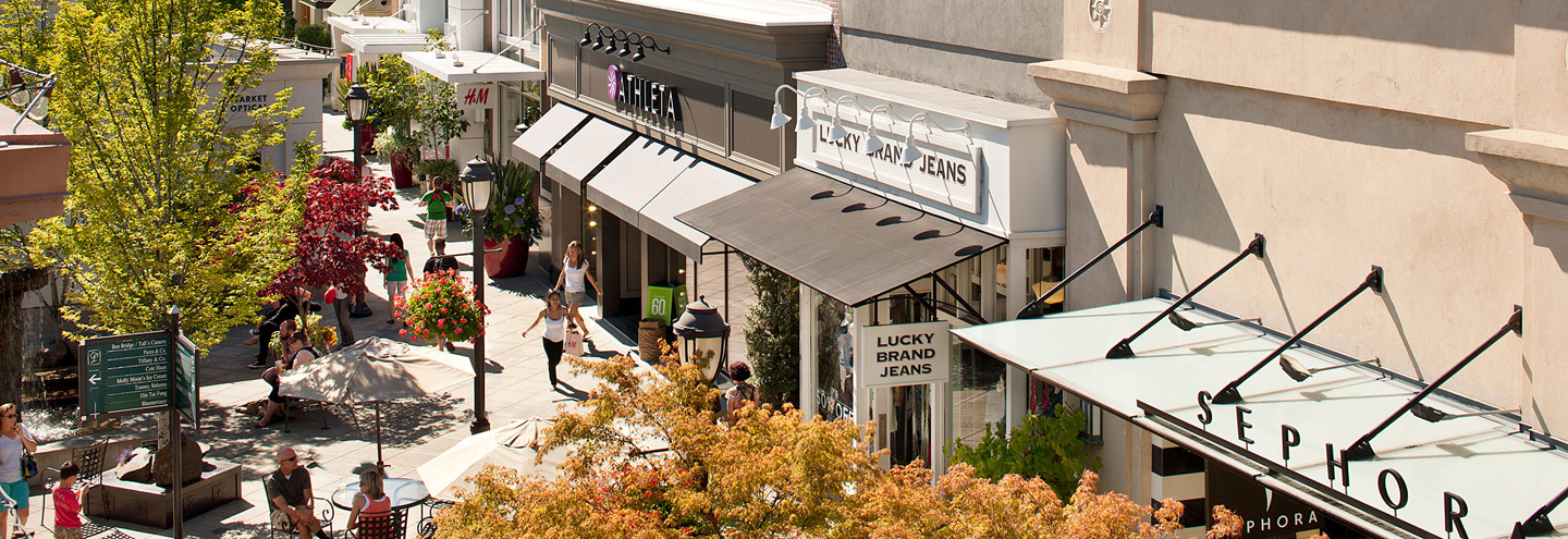 University Village, Seattle: location, fashion stores, opening hours