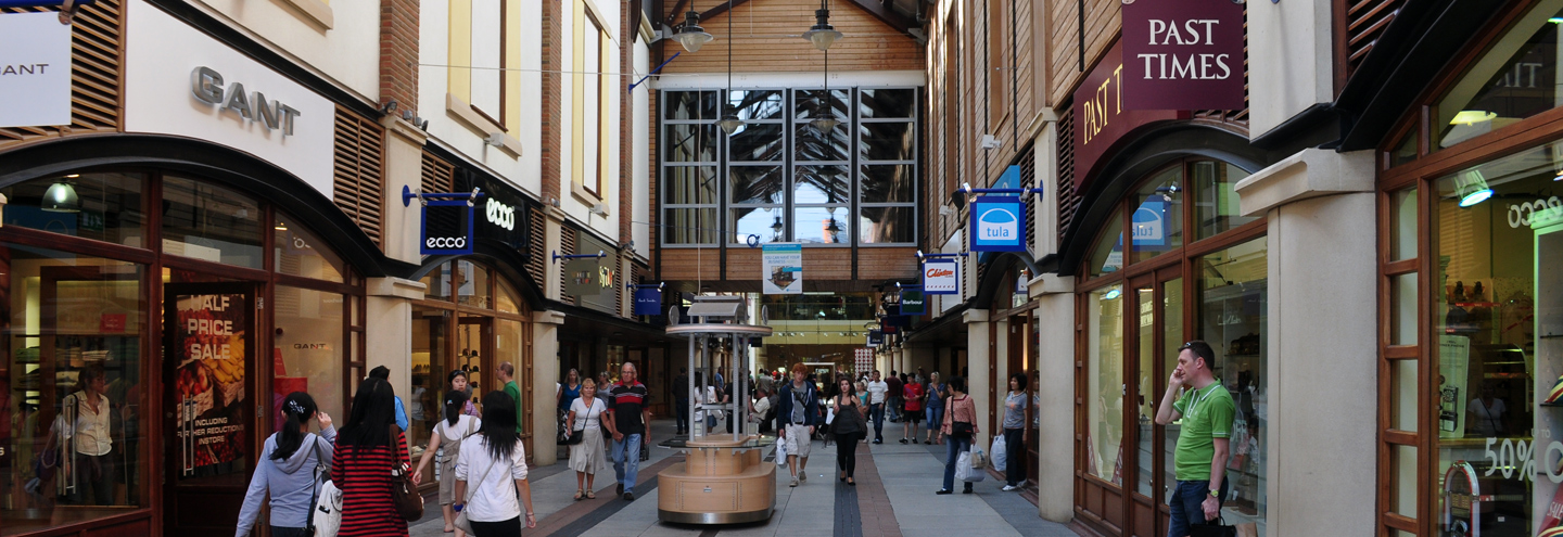 Gunwharf Quays, Portsmouth: location, fashion stores, opening hours ...